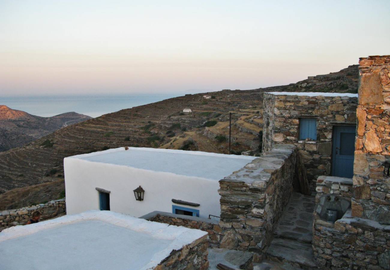 SIKINOS_ALONI_HOUSE_03